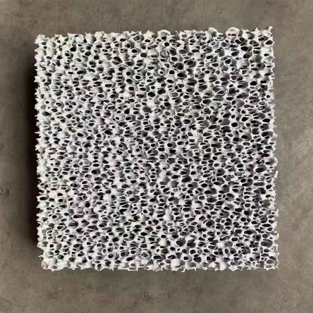 High Quality and Good Price Silicon Carbide SiC Foam Ceramic Filter For Copper, Iron Casting Filtration
